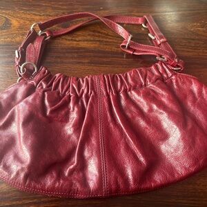 Elegant Red Italian Leather Shoulder Bag